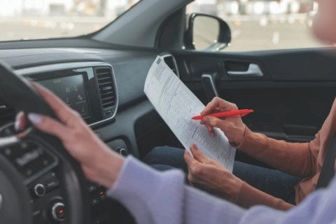 Sem ladeira e baliza, prova para tirar carteira tem 78% de aprovação no Espírito Santo