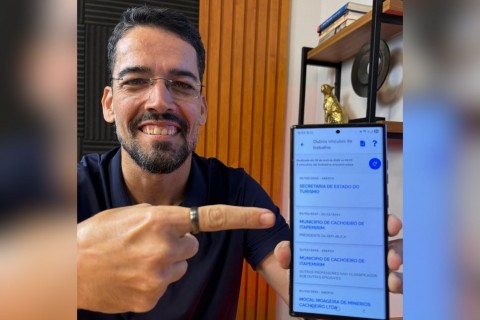 Falha no sistema do Ministério do Trabalho 'transforma' ex-prefeito capixaba em Presidente da República