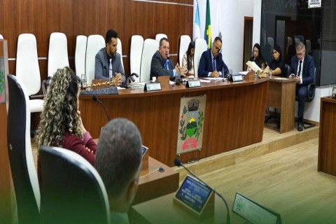 Câmara de Vereadores denúncia e barra abertura de investigação contra prefeito