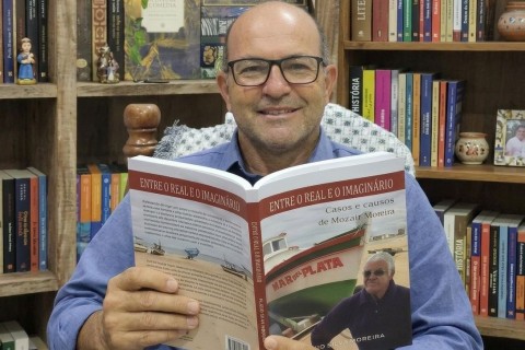 Em Obra Literária, Capitão Flávio Moreira Imortaliza Legado do seu pai e dos  Pescadores